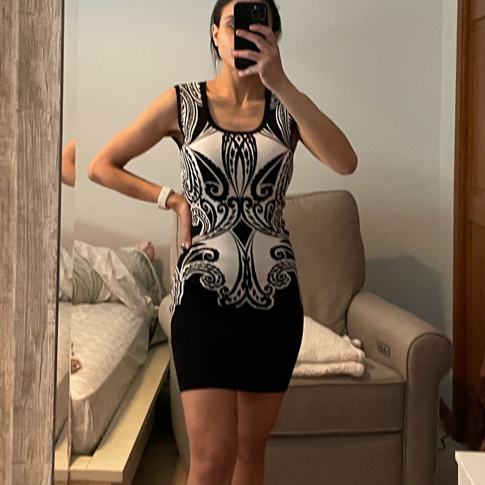 Guess body con dress!
